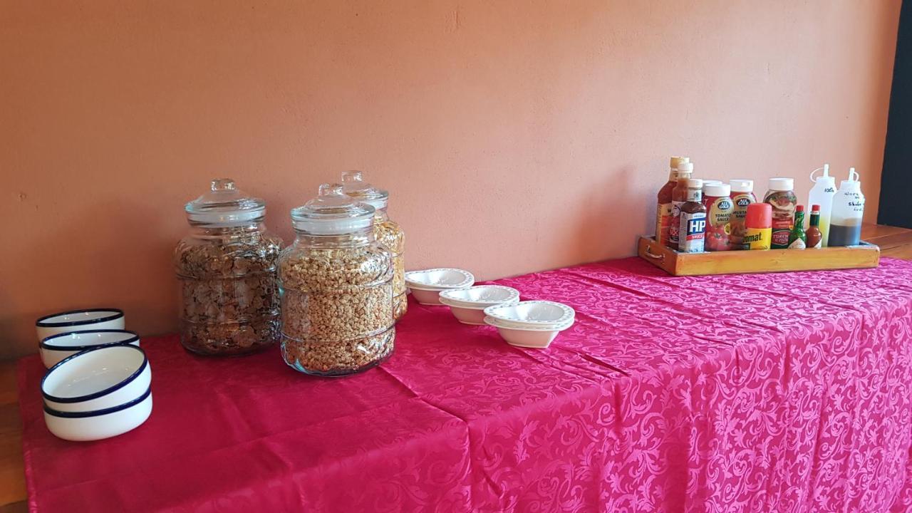 Rustique Paris Guest House Parys Bagian luar foto